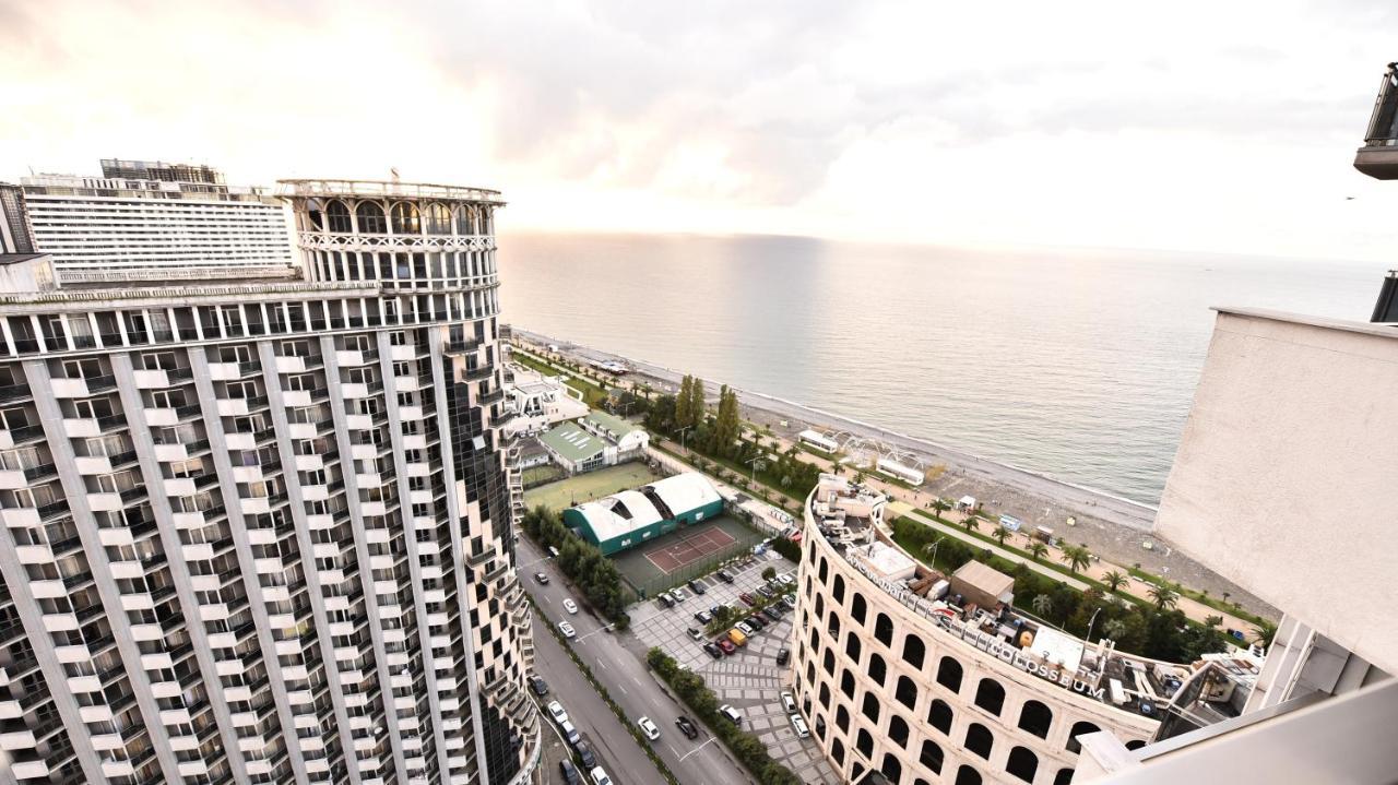 Batumi Orbi Sea View Apartment ภายนอก รูปภาพ