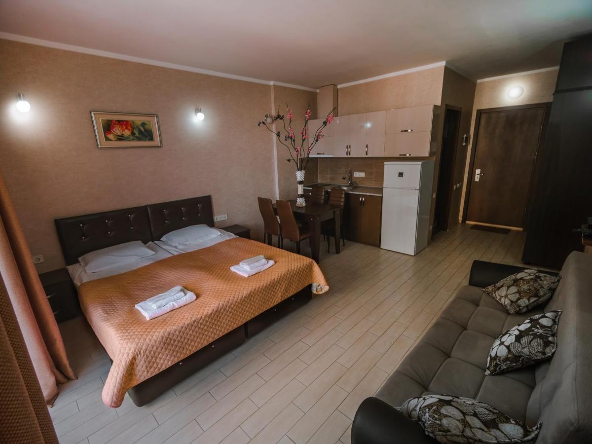Batumi Orbi Sea View Apartment ภายนอก รูปภาพ