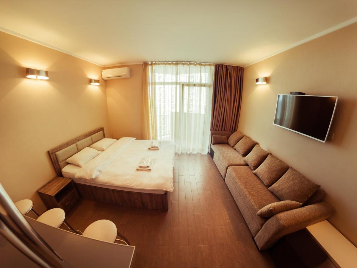 Batumi Orbi Sea View Apartment ภายนอก รูปภาพ